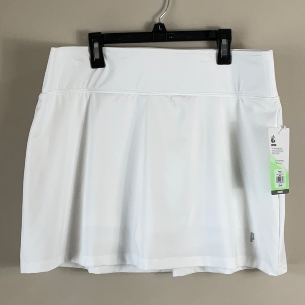 Prince Woman’s Match Knit Skort White